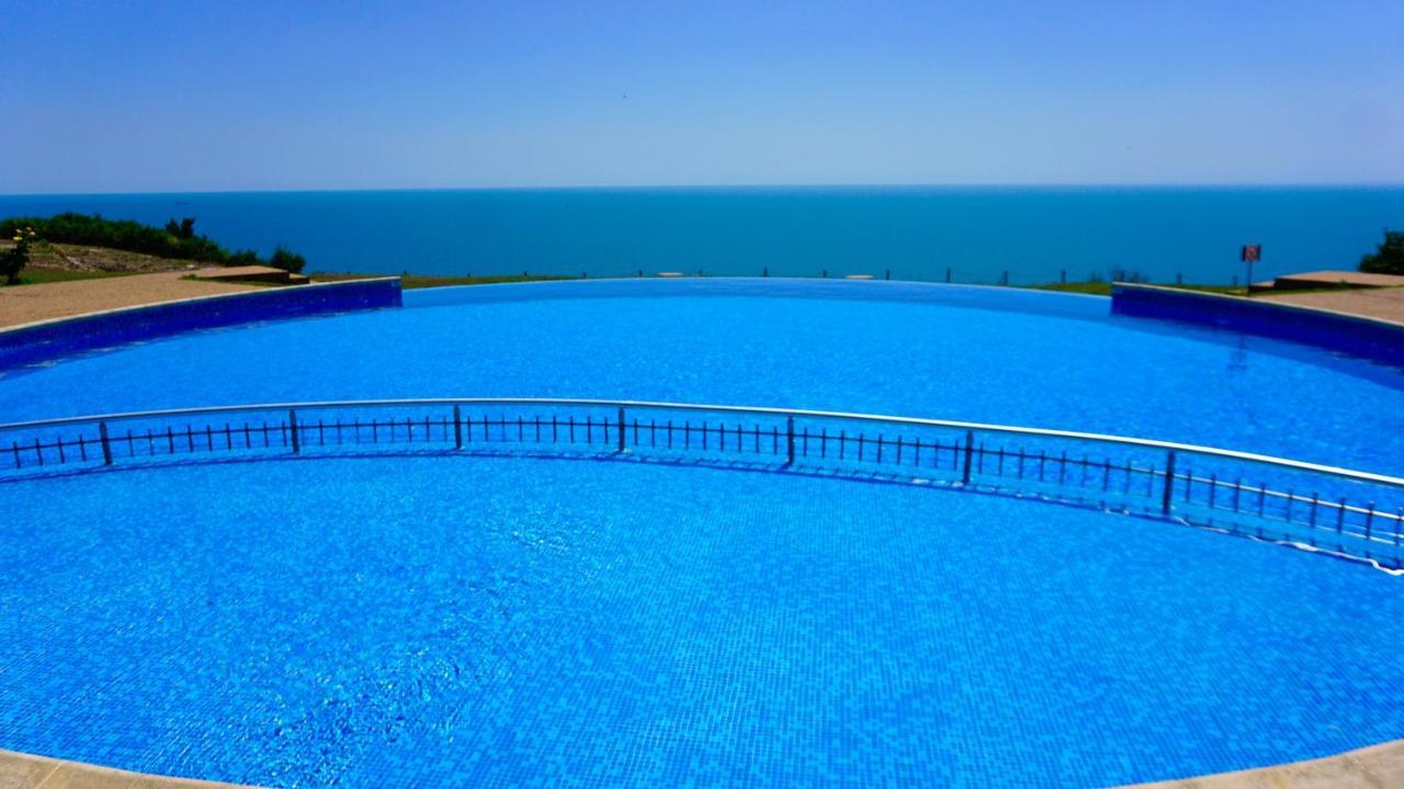 Морски Апартаменти Джулай Морнинг - July Morning Sea View Apartments Kavarna Exterior photo
