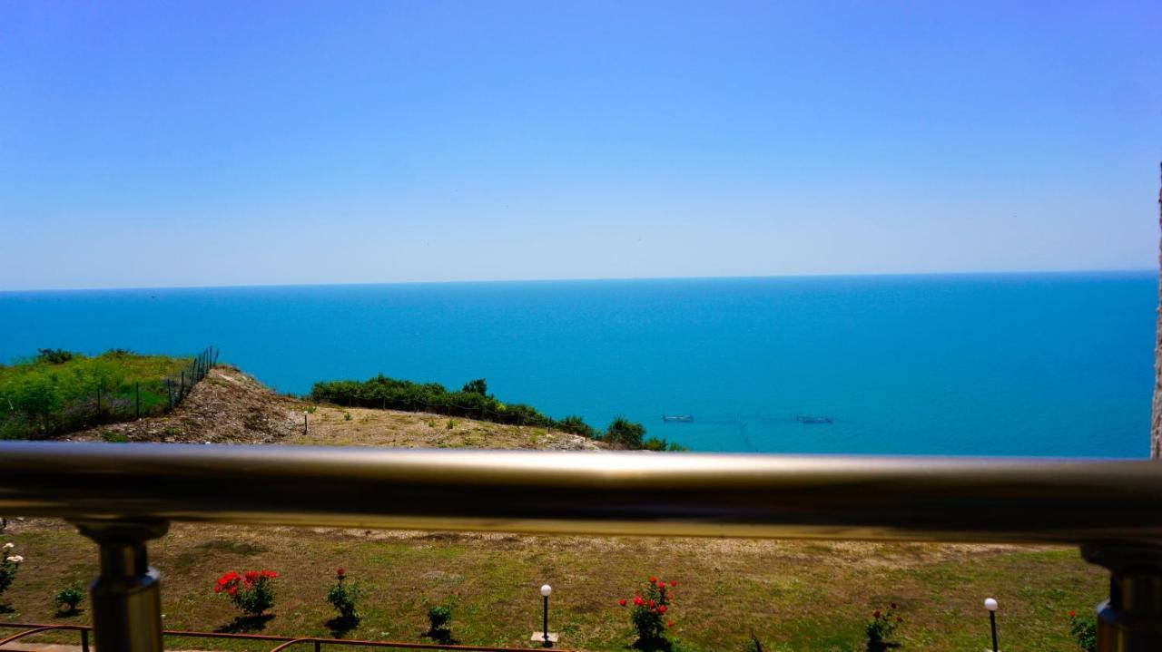 Морски Апартаменти Джулай Морнинг - July Morning Sea View Apartments Kavarna Exterior photo