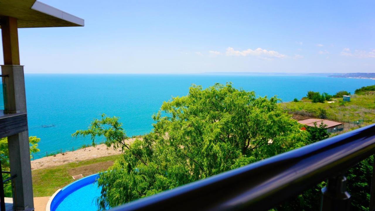 Морски Апартаменти Джулай Морнинг - July Morning Sea View Apartments Kavarna Exterior photo