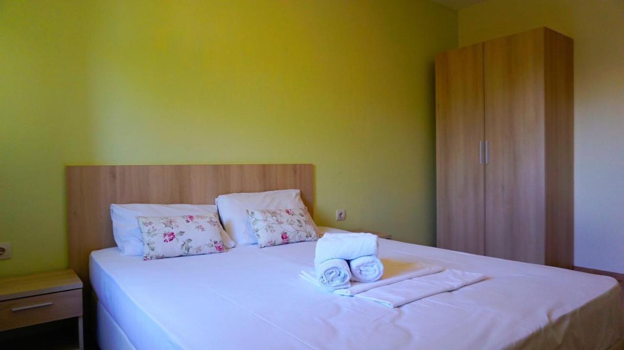 Морски Апартаменти Джулай Морнинг - July Morning Sea View Apartments Kavarna Exterior photo